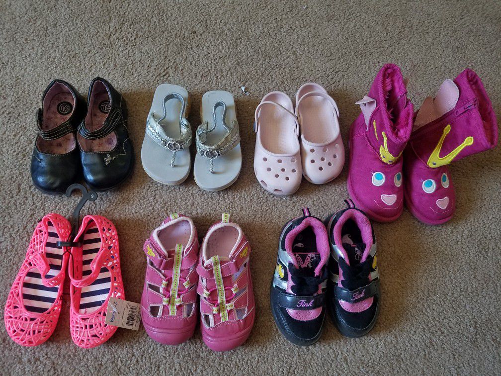 Girls shoes size 9