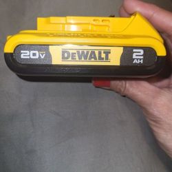 2 DEWALT 20V CHARGERS NEW 