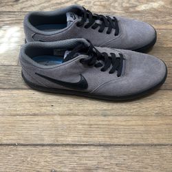 Nike SB Solarsoft Sz 9.5