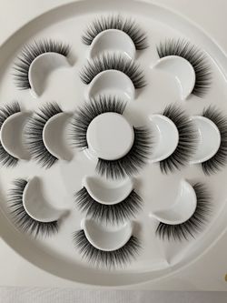 Natural Mink 3D eyelashes ! 7 pairs