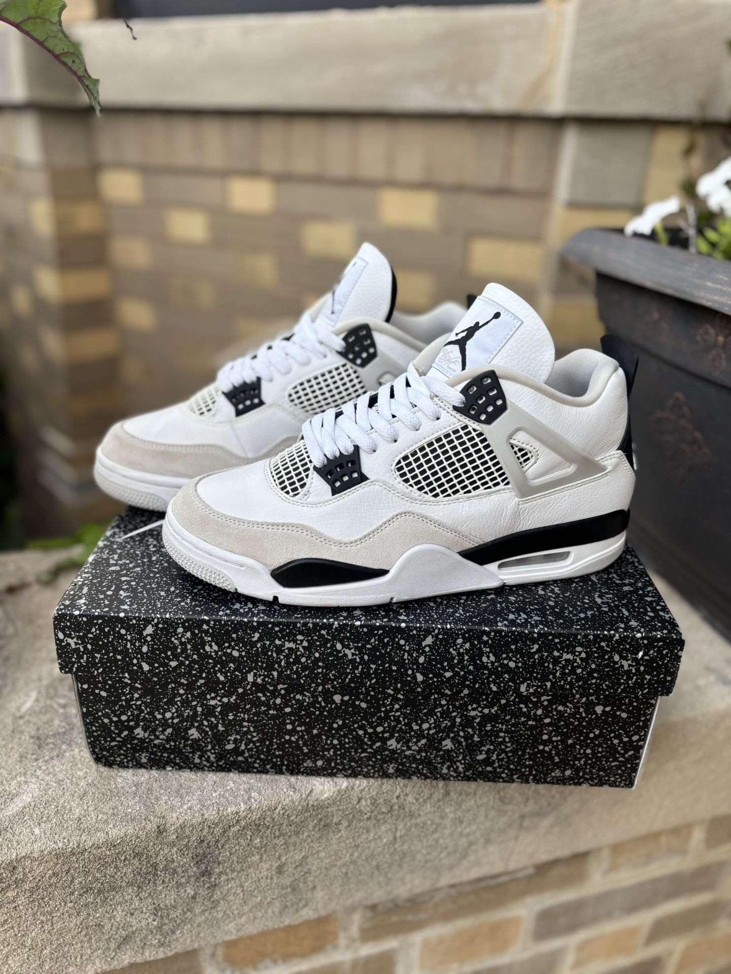 Jordan 4 Military Black