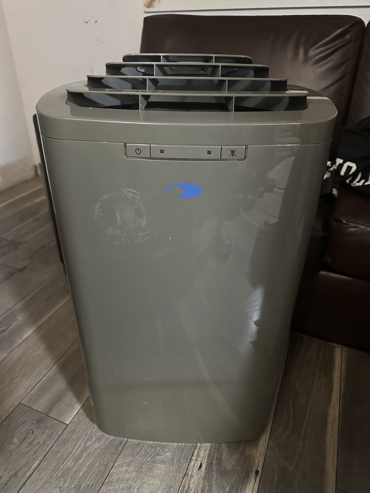 Whynter 13000-BTU Portable Air Conditioner ARC-131GD Gray: Energy Star Certified, 300-500 sq. ft., Remote, Dehumidifier