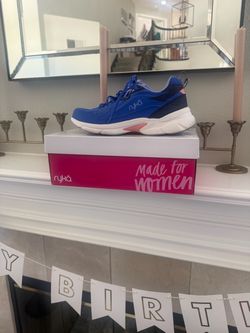 RYKA WOMENS SNEAKERS NEW 9.5 WIDE