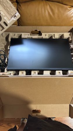 2 Dell P2422H 24” Full HD IPS Monitors – Excellent Condition