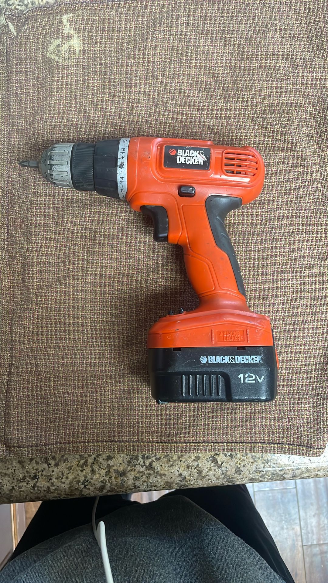 Black & Decker (GC01200) 10mm 12V Cordless Drill with Battery (no Charger Cord)