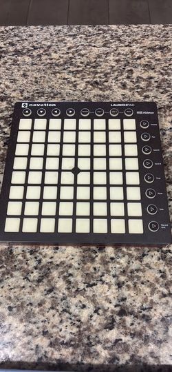 Notation  launchpad 64 pad able to live