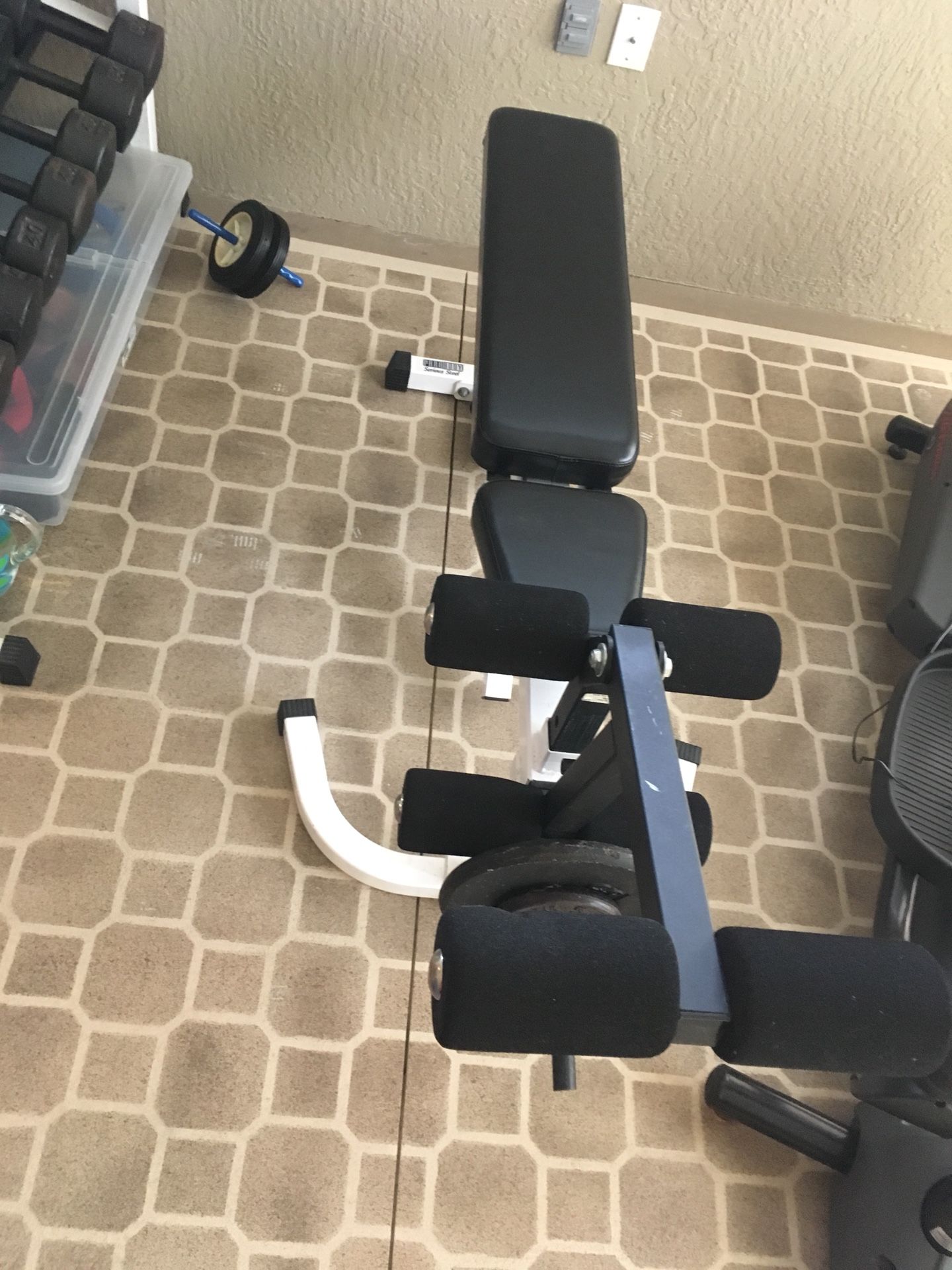 Parabody Serious Steel Dumbbell Adjustable Weight Bench with Leg Extension/plates - REDUCED PRICE