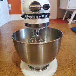 KitchenAid Classic Mixer