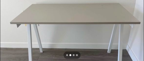 IKEA table