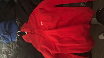 nike hoodie