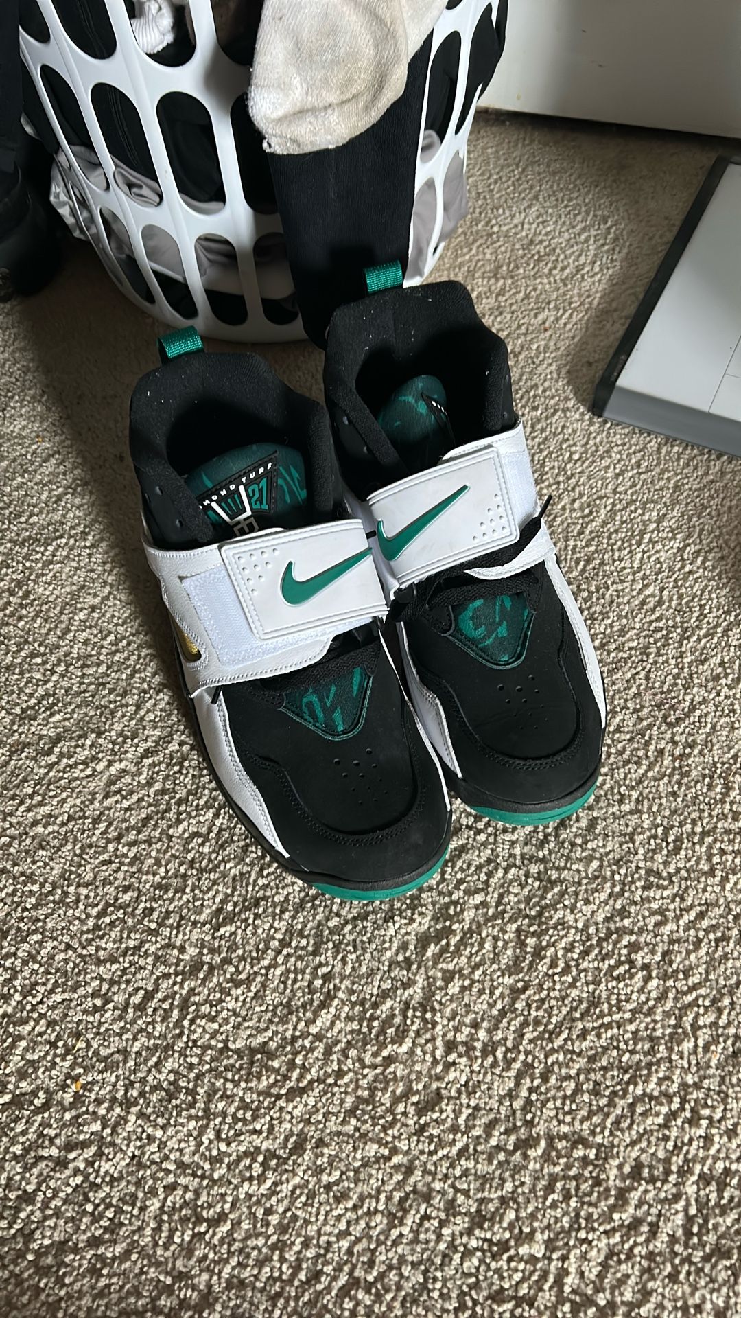 Nike Air Diamond Turf