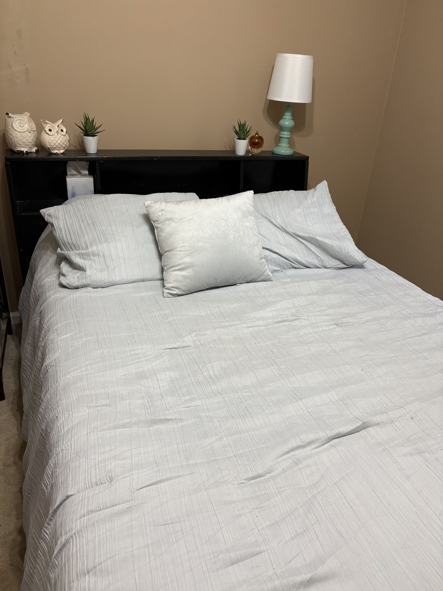 Full-size Bedding Set
