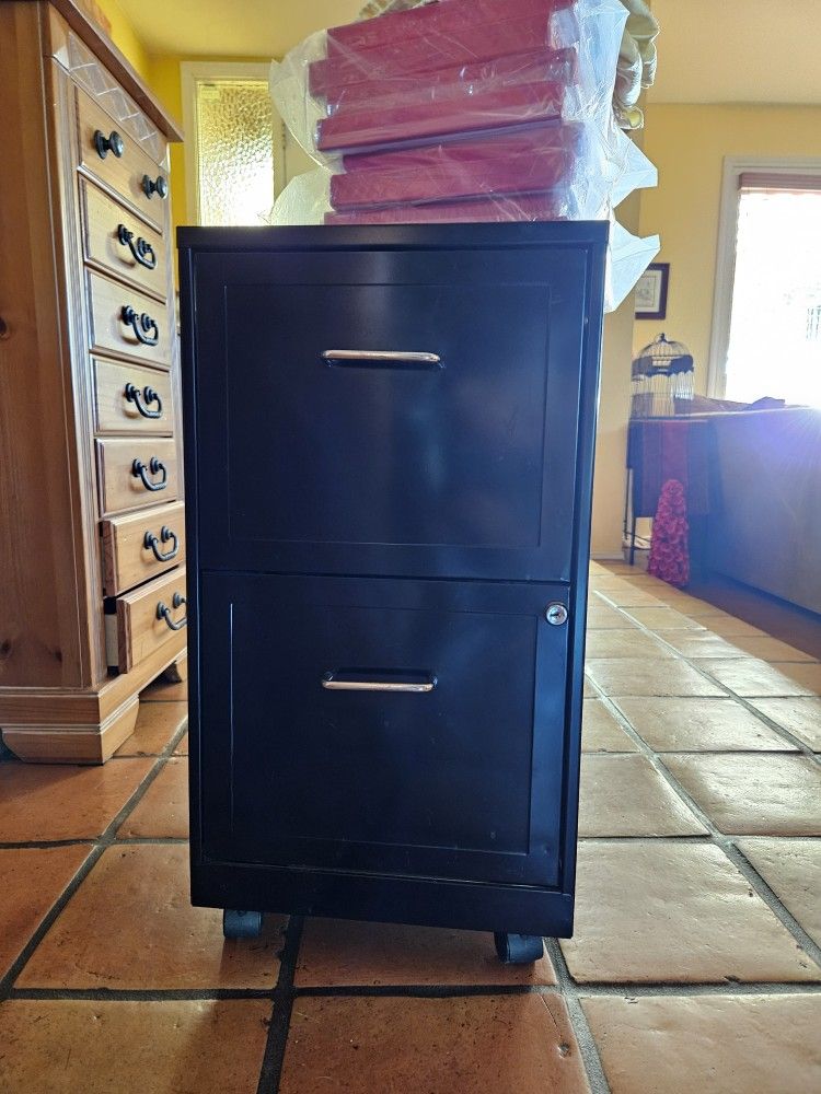 Metal file cabinet on wheels with lock