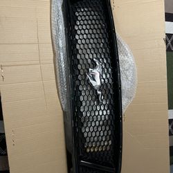 2018 Mustang Gt OEM grill