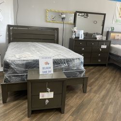 New 4PC Queen Set !! Nueva Recámara Queen Free Delivery 