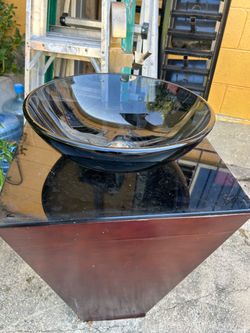 Se vende lava manos copa de cristal
