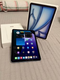 Apple iPad Air with Original Box