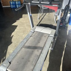 Free Treadmill
