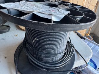 8 gauge copper wire approx 250 ft