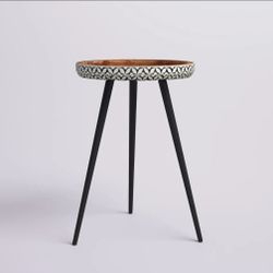 Araujo Solid Wood Tray Top End Table
