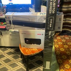 Projector Lr30 1000 Watt Soundbar And Digital Screen