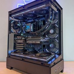 RTX 5080 // Ryzen 9800x3D // 32GB DDR5 // 2TB Gen4 NVMe // WiFi