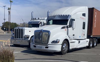 Semi Truck Kenworth