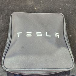 Tesla Mobile Connector Gen 2