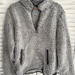 Gray Pullover, Large 