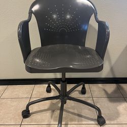 Roberget Metal Office Chair 