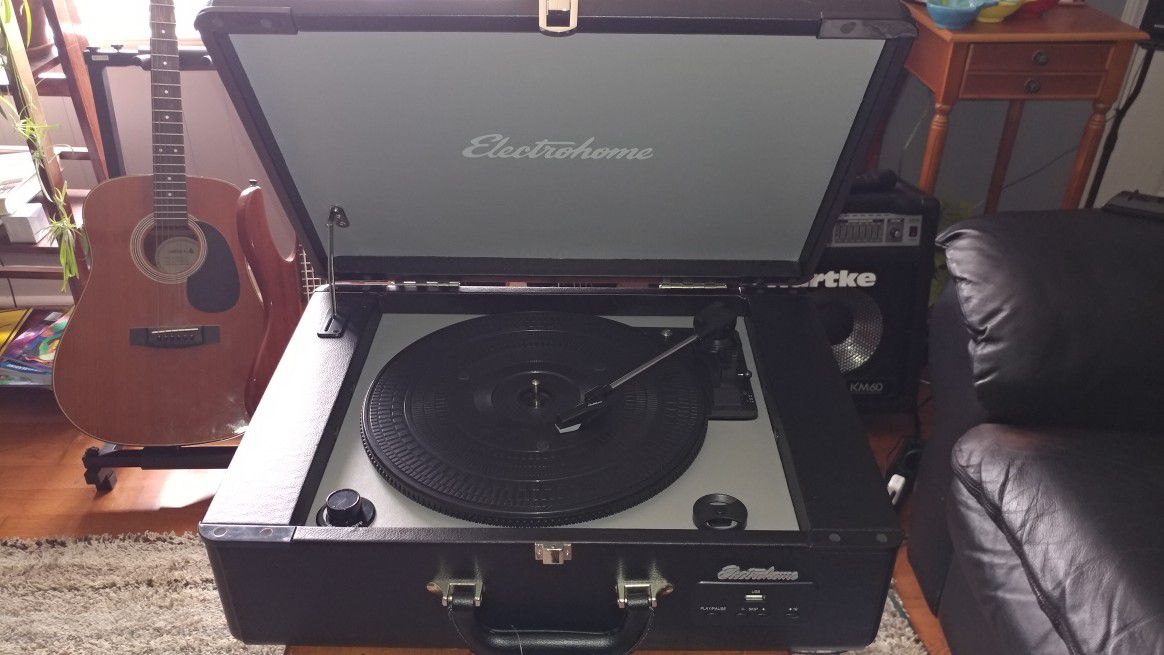 Electrohome digital record player