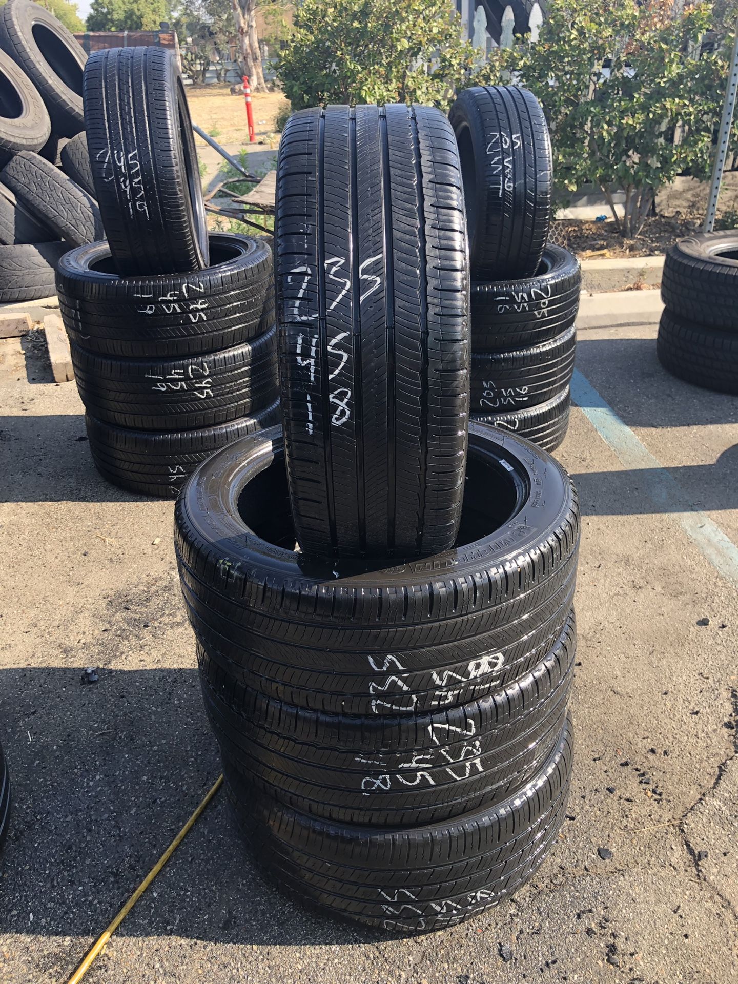 235/45/18 used tires 235-45-18 llantas usadas