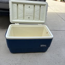 Igloo Ice Chest Cooler 