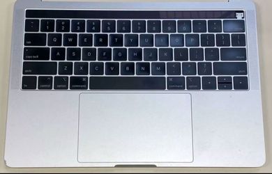 MacBook Pro A1989 For Parts ( NO MOTHERBOARD INSIDE )