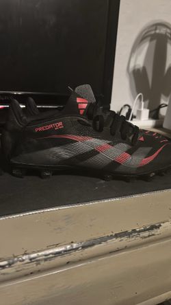 Predators red and black