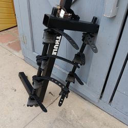 THULE.      2" Hitch Rack.      For  4 Bikes 