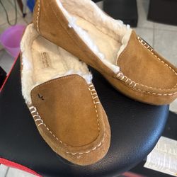 Koolaburra By UGG  Leather Houseshoes 