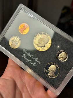 Wow 🤩!! 1983-S United States Mint Proof Set – 5 Coins – Original Box – Beautiful Cameo Coins !