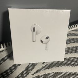 Apple AirPods 3rd Generation Sealed In Box 
