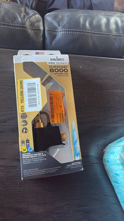 Adjustable flame torch