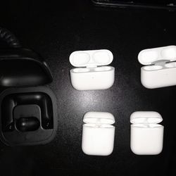 Air Pod Cases Only Used Great Price Pro Beats And Regular Modles