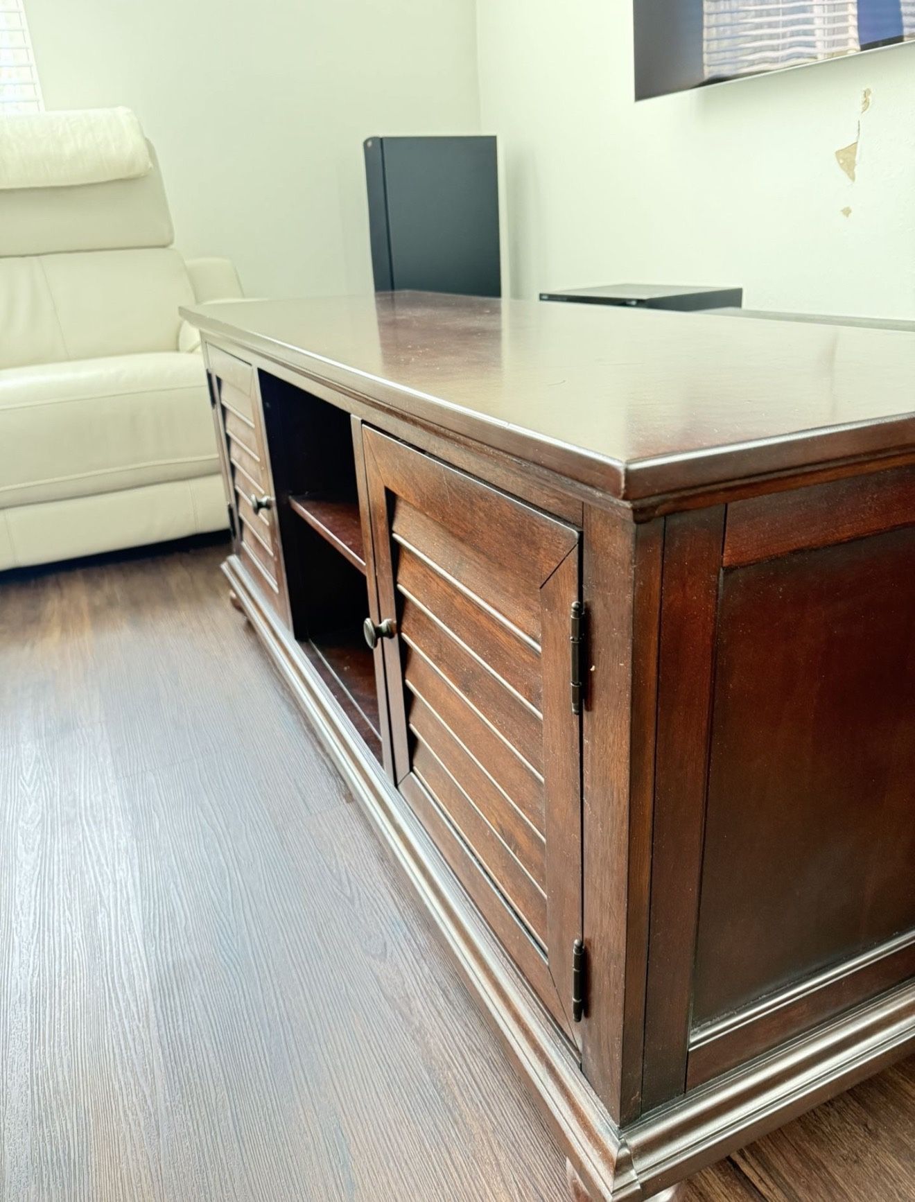 Ashley Credenza