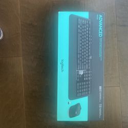 Wireless Computer keyboard & Mouse - Logitech New/Unused