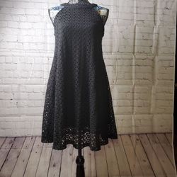 ROXBERI ARIANNA BLACK LACE DRESS!