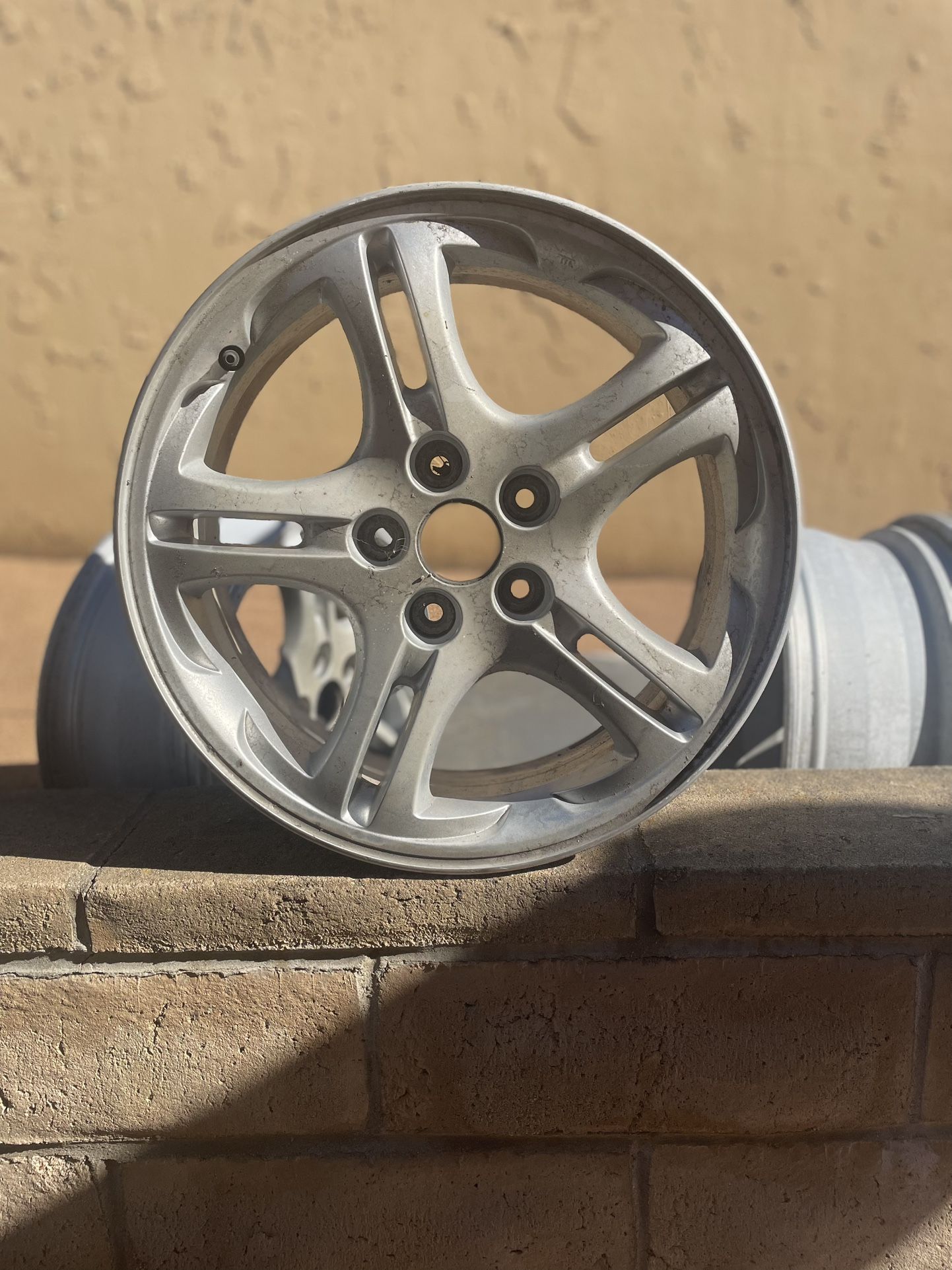 Wheels For Hyundai 5X114 Or 5X4.5