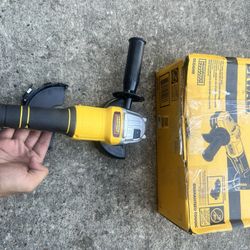 Grainer Dewalt 20v 