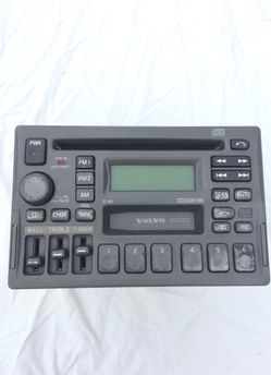 Volvo car or wagon OEM Radio unit $15