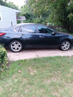 Nissan Altima 3.5 SL (2016)