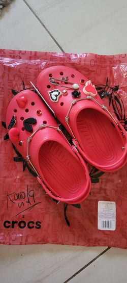Crocs ❤️‍🔥❤️‍🔥