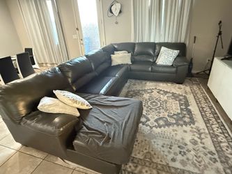 Free Sectional Sofa